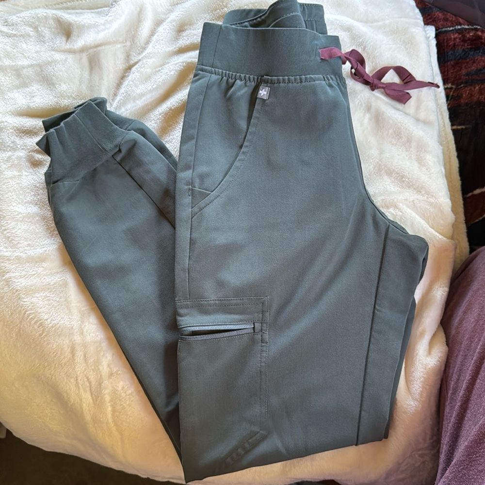 Figs Zamora jogger scrub pants.